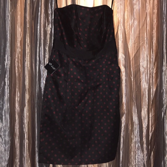 NWT! WHBM Black Dress with Red Polka Dots - Picture 14 of 15